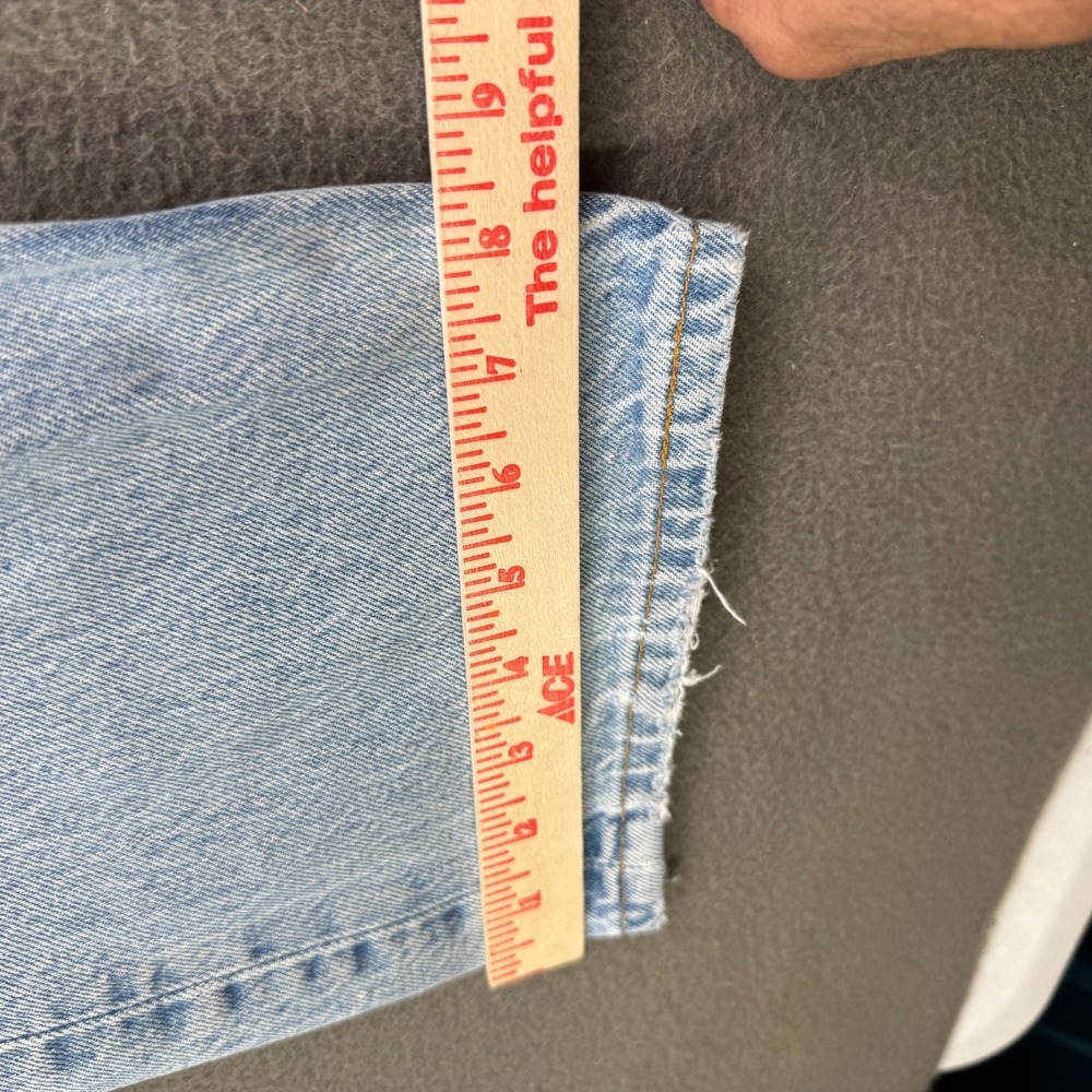 Vintage Levis 501 Jeans Men 36x30 (34) Blue Made USA Button Fly Light Wash VTG - Picture 12 of 12